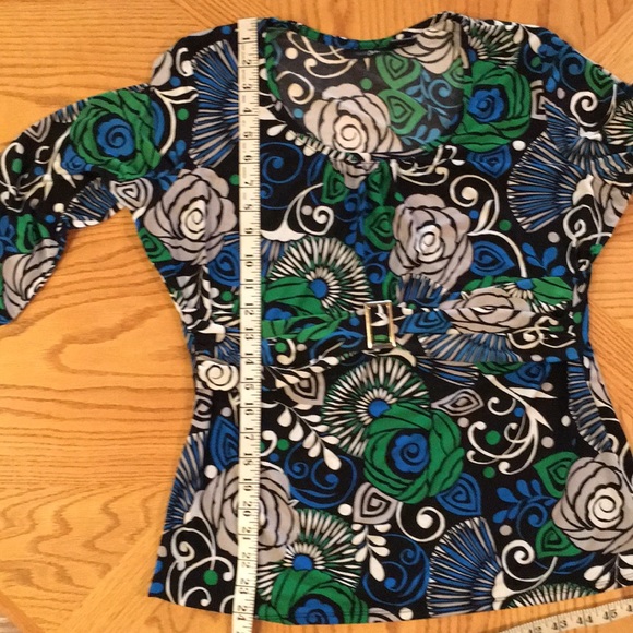 Nod To The 70โs east 5th Blouse - Picture 5 of 6